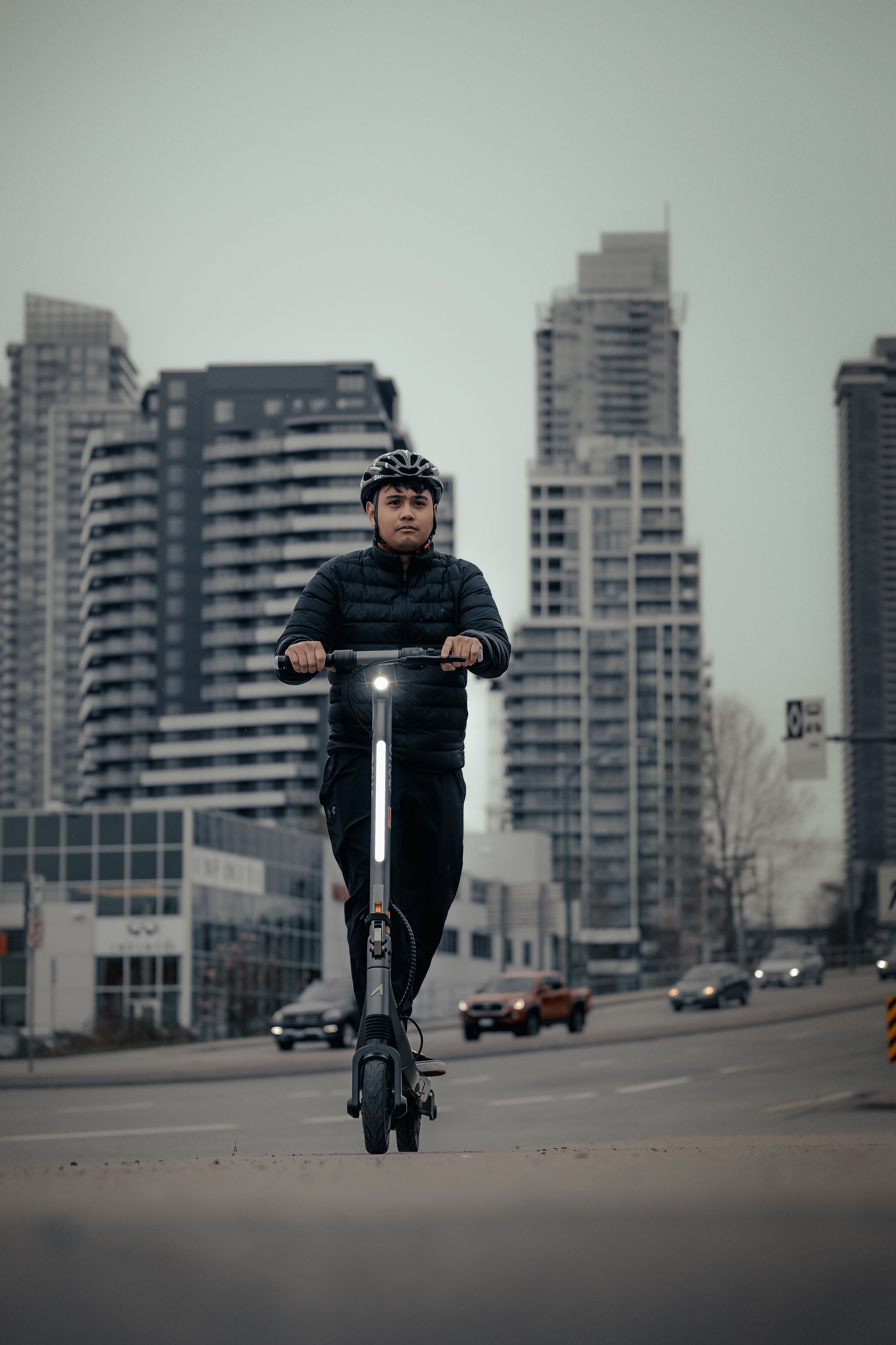 EZbike Canada : Apollo Go E-Scooter